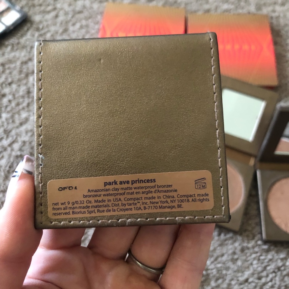 Bronzer lot - Picture 8 of 8